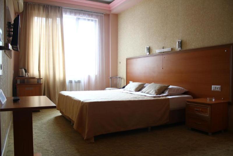 Chao Hotel